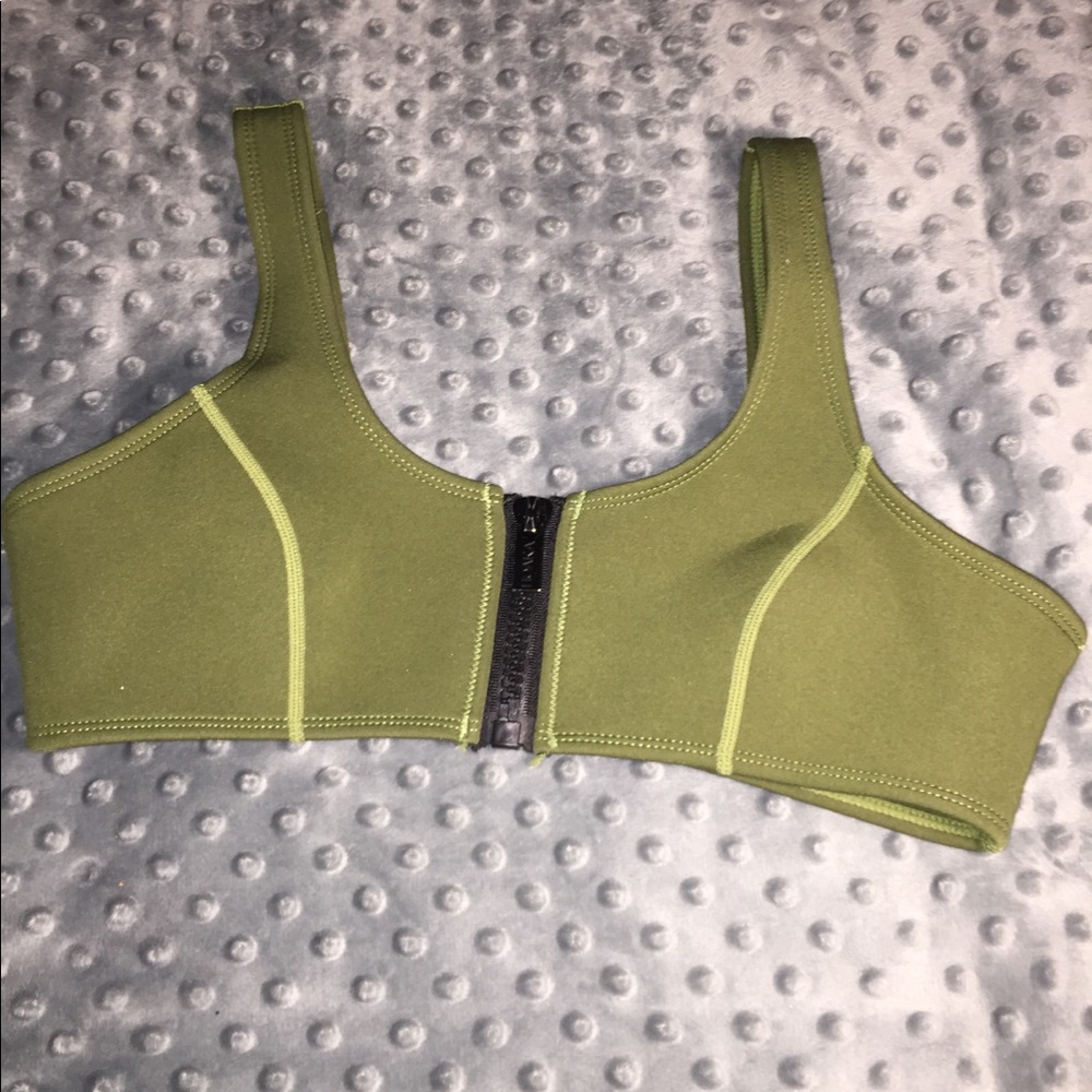 Hoaka swimwear top